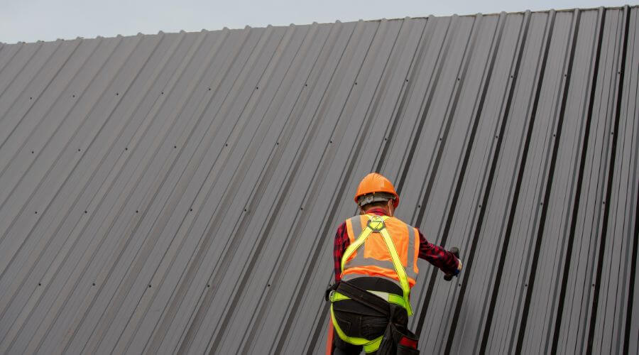 Professional New roof installation in Mountain View, HI